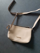Calvin Klein Handtasche Damen Umhängetasche Bag Damentasche Beige,