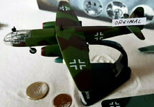 Arado 234 Orginal Hangar WW2 Atlas Fertigmodell Avion / Aircraft / YAKAiR 1:144