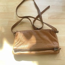 Liebeskind Tasche. Crossbody