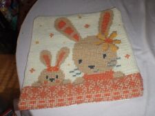 Vervaco, handgestickte Kissenhülle, zwei niedliche Hasen