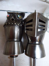 2 x Flaschenverschluss Flaschenausgießer EULE und RITTERHELM Metall silberfarben