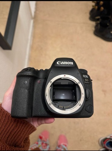 Canon eos mark - canon,