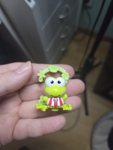 Kinder überraschung sanrio - kinder,