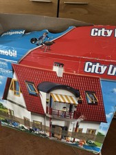 Playmobil City Life Wohnhaus