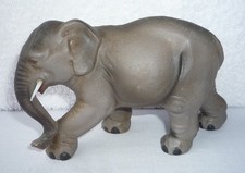 alte Tiere aus Masse 