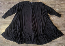 AKH fashion  Kleid in Schwarz