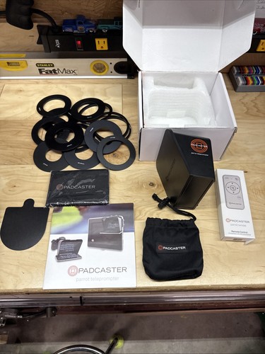 Padcaster parrot teleprompter - parrot,