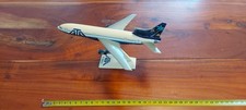 Flugzeugmodell 1:250 Lockheed