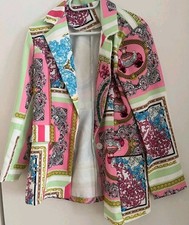 Blazer Bunt im Versace Muster