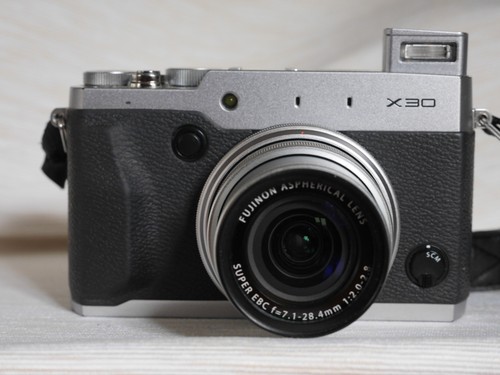 Fuji x30 kompaktk silber - fuji,