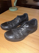 Schwarze Neue Ecco Schuhe Größe 40