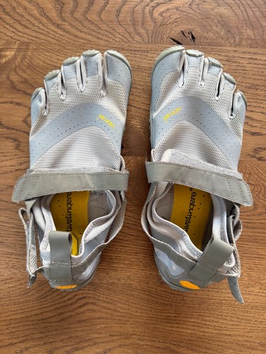 Vibram fivefingers - vibram,