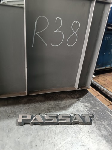 Original passat 32b emblem - original, vw