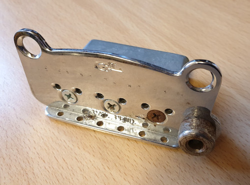 Vibrato tremolo bridge - g&l, vibrato/tremolo