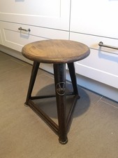 Rowac Hocker alter Werkstatthocker Dreibeinhocker