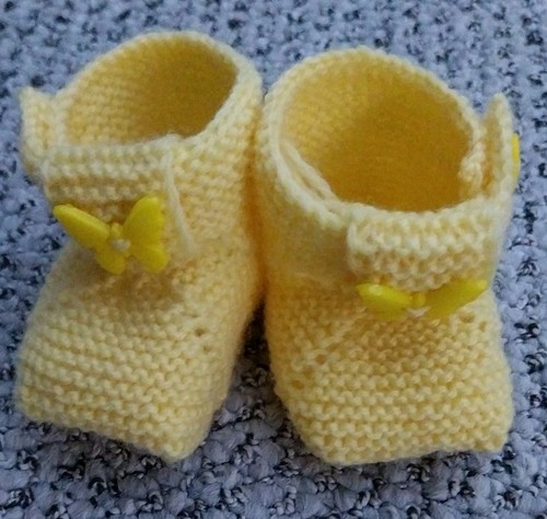 Babyschuhe gestrickt - babyschuhe,,