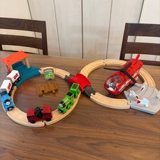 BRIO Thomas Holzeisenbahn Set