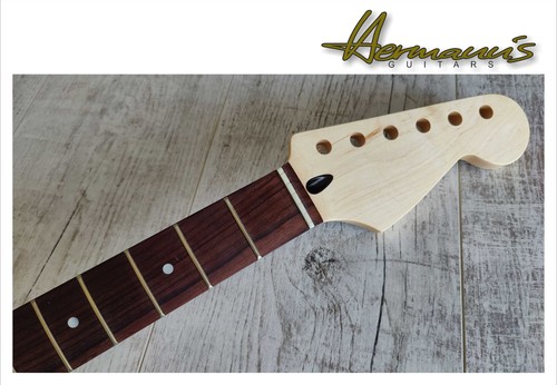 Strat canadian maple neck - canadian,