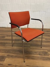 Thonet S 361 Design- Besucherstuhl Stapelbar orange schwarz chrom