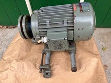 Elektromotor Dietz 3kw 400/690 V, 2850 U/min mit Montageschiene & Riemenscheibe