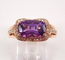 Natürlicher Amethyst Und