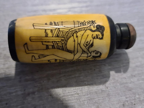 Riechfläschen mit erotik - riechfläschen,