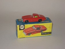 siku v221 Mercedes 300 SL