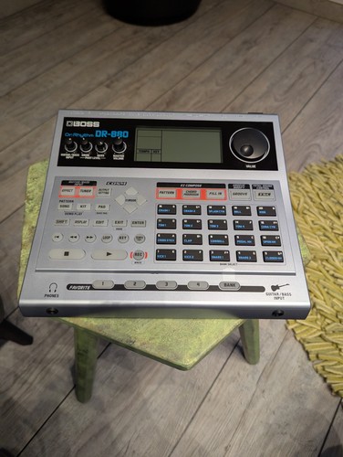 Boss 880 rhythm - dr.,
