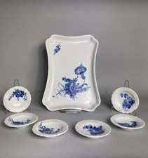 Konvolut Royal Copenhagen Blaue Blume 1694 Tablett 1505 Schälchen 6 x Porzellan