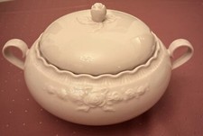 Terrine Ragout mit Deckel