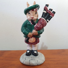 Royal doulton bunnykins - doulton, piper