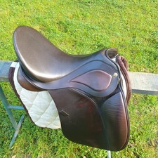 Diplomat Exklusiv Dressursattel Sommer