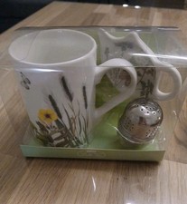 Teetasse mit Tee EI  und