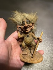NyForm Troll - alter Troll mit