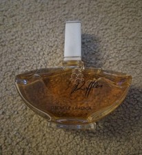 OSCAR DE LA RENTA RUFFLES EAU