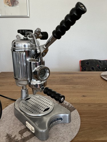 Faema faemina mit neuen - mit,