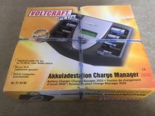 unbenutztes Akkuladegerät