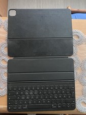 Apple Smart Keyboard Folio