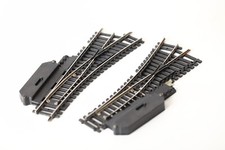 Lima H0 Gleise  3050 / 3051  18°  Weichenpaar mit Antrieb    (325117) #5944#