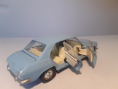 Peugeot 504 dinky toys france - peugeot,