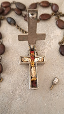 Altes Reliquienkreuz