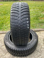 2x Kumho I'Zen KW23 175/55 R15 77T M+S Winterreifen DOT2011 6mm TOP