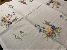 Osterhase Tischdecke Ostern Hase Kreuzstich Handarbeit 85x85cm Kücken X Stich