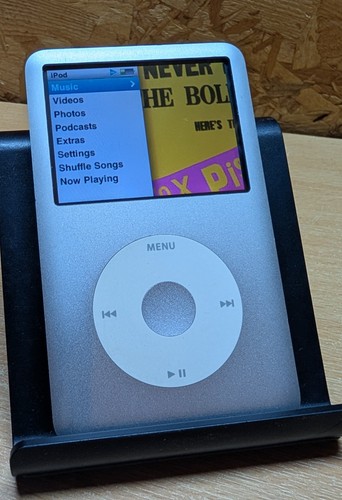 Apple ipod classic 160gb - ipod,