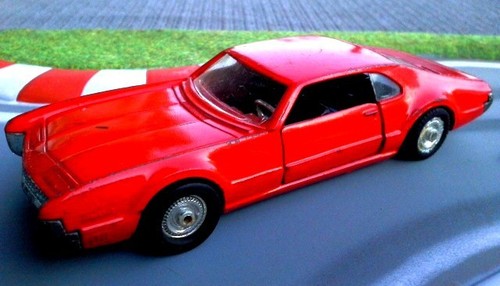 Oldsmobile toronado coupé - oldsmobile,