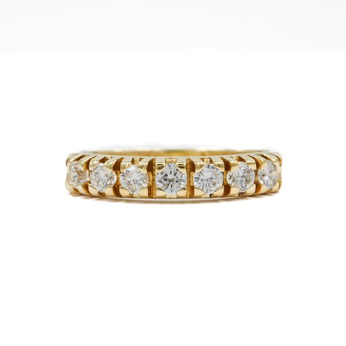 Ring weiss mit - 7, brillanten