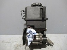 MERCEDES-BENZ E-KLASSE (W212) E 20 CDI Servopumpe  Hydraulikpumpe A0064664701