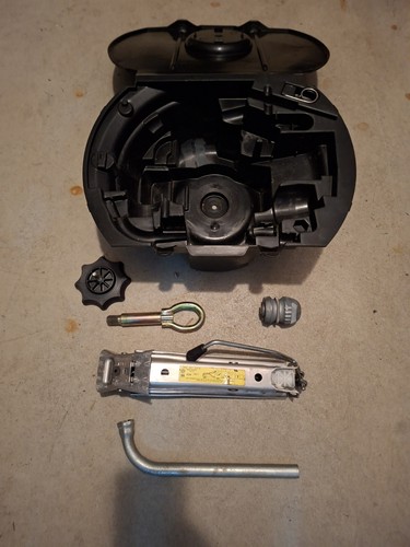 Seat wagenheber 6q0 011 - ,