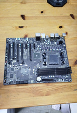 GIGABYTE GA-990FXA-UD3, Sockel