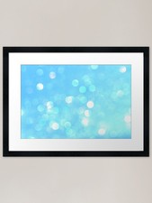 Aqua Blue Bokeh Gerahmter